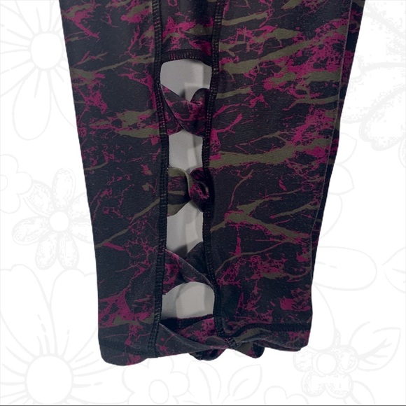 Fashion to Figure Active Capri Leggings - Sz 0X - Picture 3 of 10